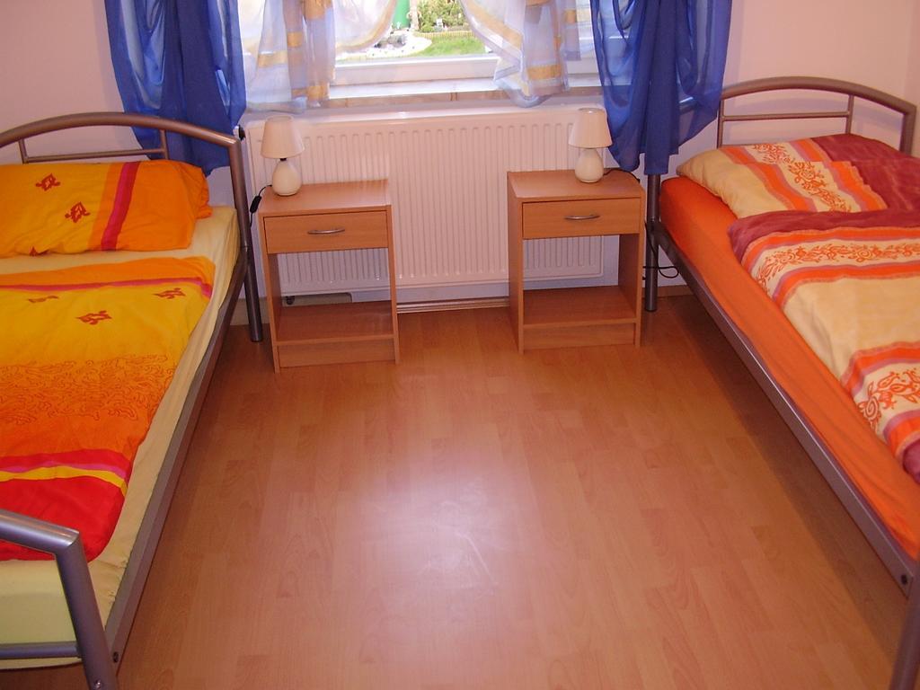 Private Room - Messe Nord Ганновер Екстер'єр фото